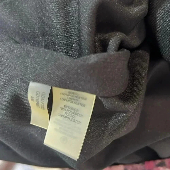 GUESS DRESS  PRINT STRAIGHT V NECK CAP SLEEVES PURPLE TAN AND  BLACK SIZE 12 XL - Picture 11 of 12